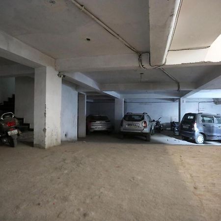 Hotel Square Stay New Delhi Exterior photo