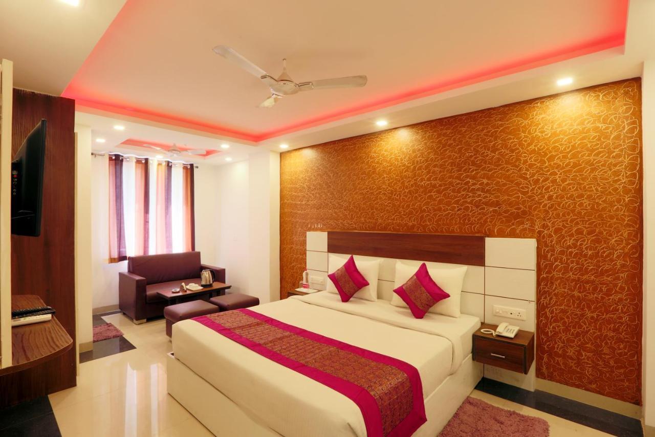 Hotel Square Stay New Delhi Exterior photo