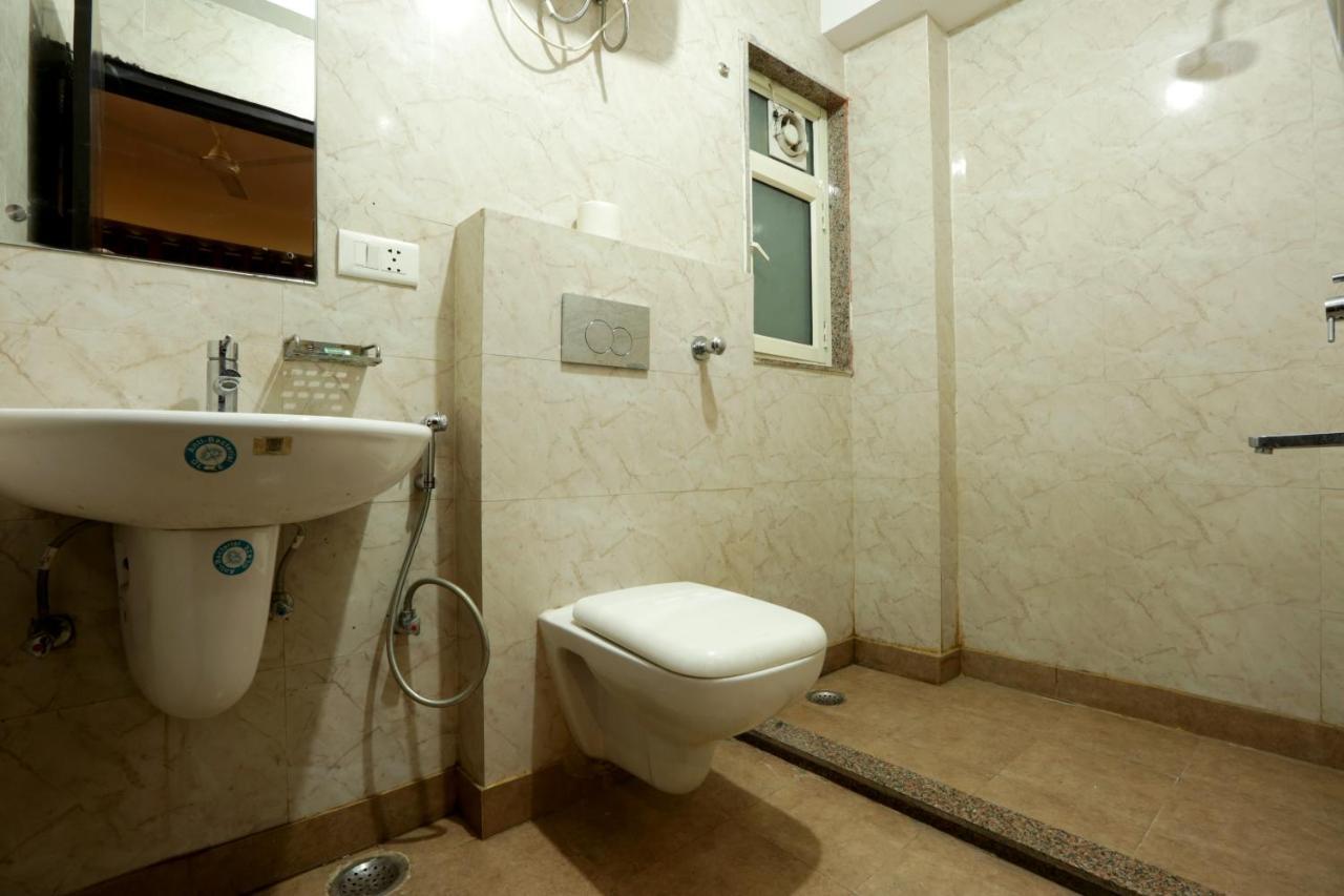 Hotel Square Stay New Delhi Exterior photo