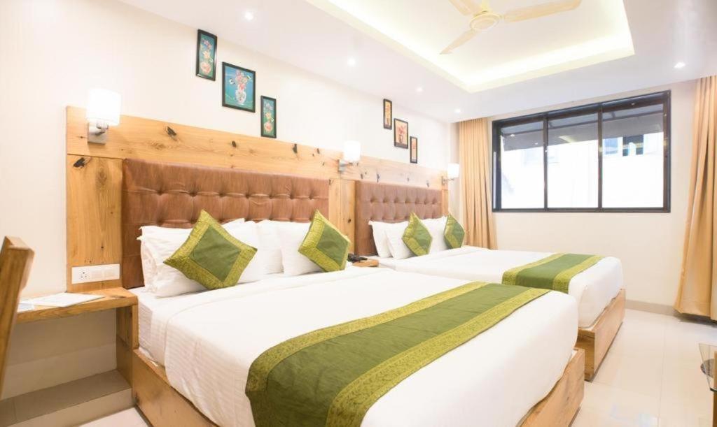 Hotel Square Stay New Delhi Exterior photo
